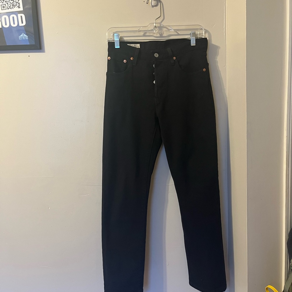 Black Levi’s 501 Jeans